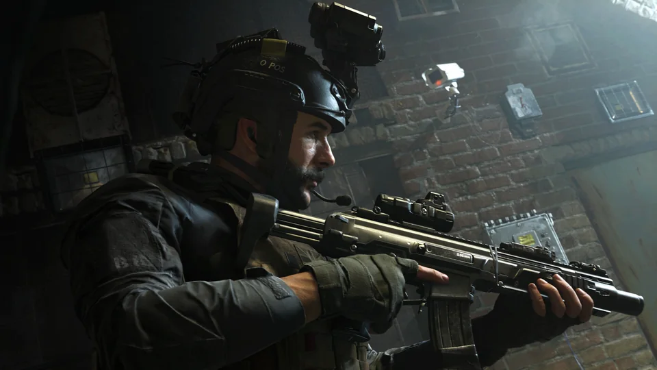 Call of Duty: Modern Warfare screenshot: realistic, first-person, no outlines, realistic lighting (character)