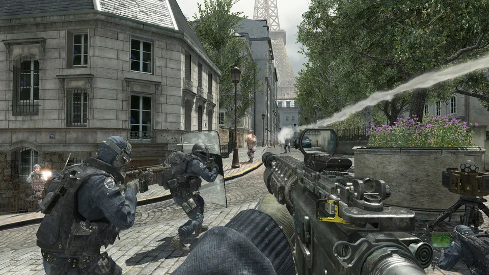 Call of Duty: Modern Warfare 3 screenshot: realistic, first-person, no outlines, realistic lighting (environment, combat)