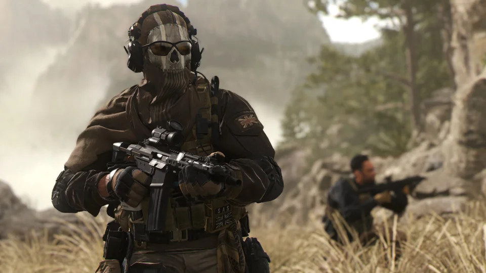 Call of Duty: Modern Warfare II screenshot: realistic, first-person, no outlines, realistic lighting (character)