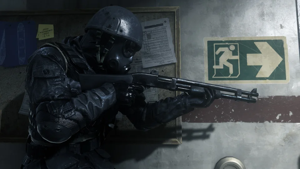Call of Duty: Modern Warfare Remastered screenshot: realistic, first-person, no outlines, realistic lighting (character)