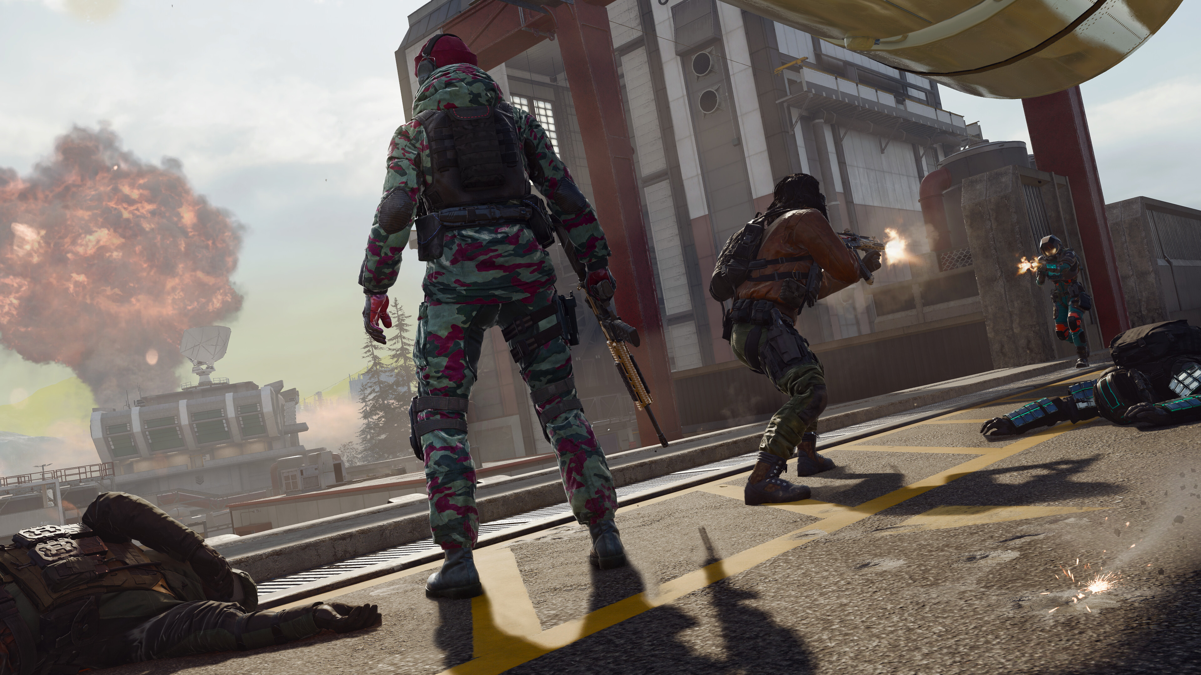 Call of Duty: Warzone screenshot: realistic, first-person, no outlines, realistic lighting (environment, character, combat)