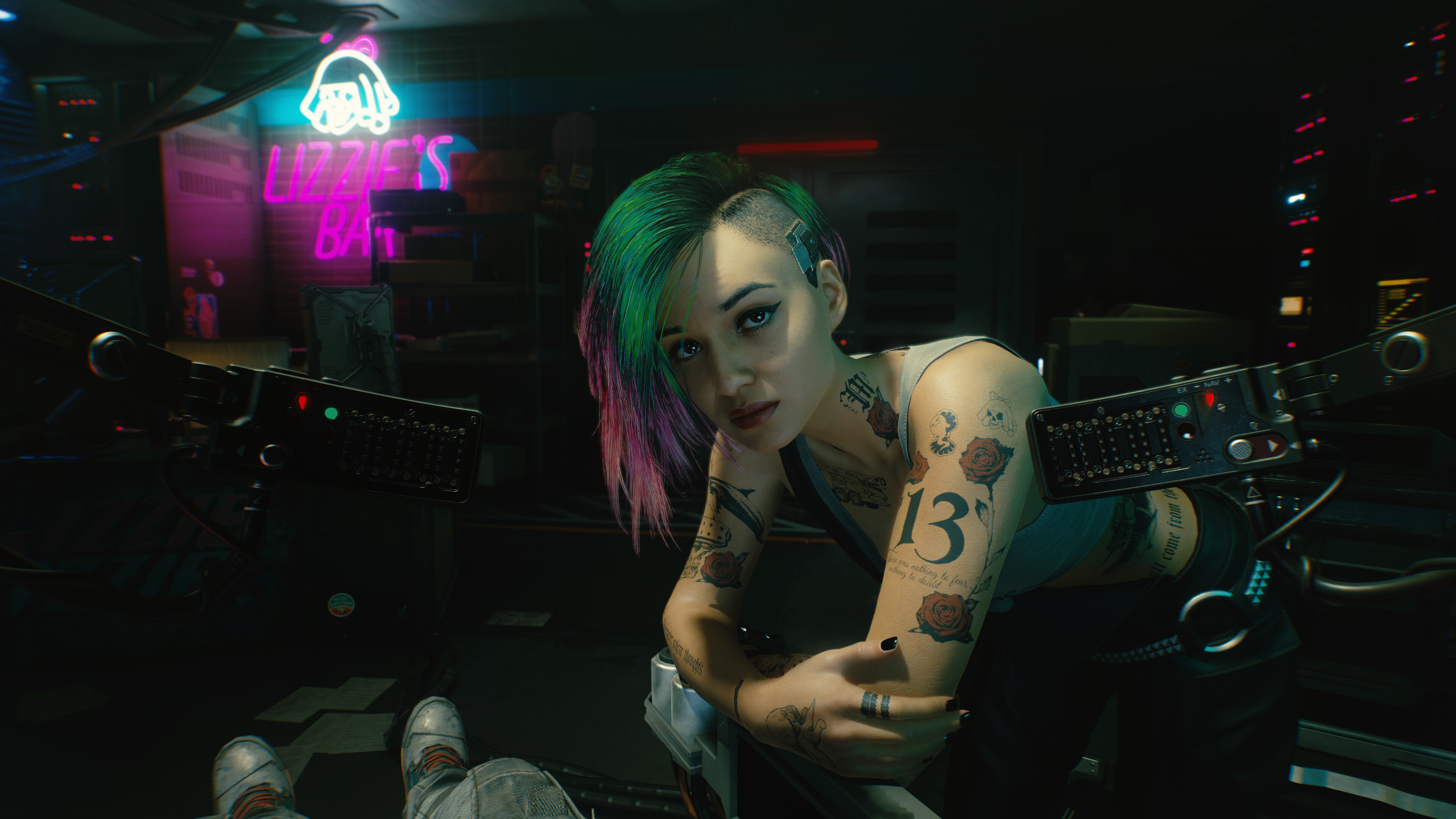 Cyberpunk 2077 screenshot: realistic, first-person, third-person, no outlines, realistic lighting (character, cutscene)