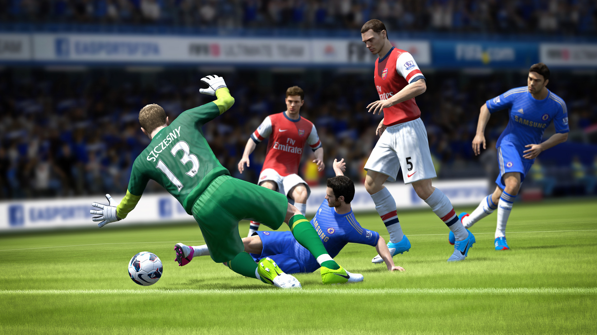 FIFA 13 screenshot: realistic, three-quarter, no outlines, realistic lighting (environment, character, combat)