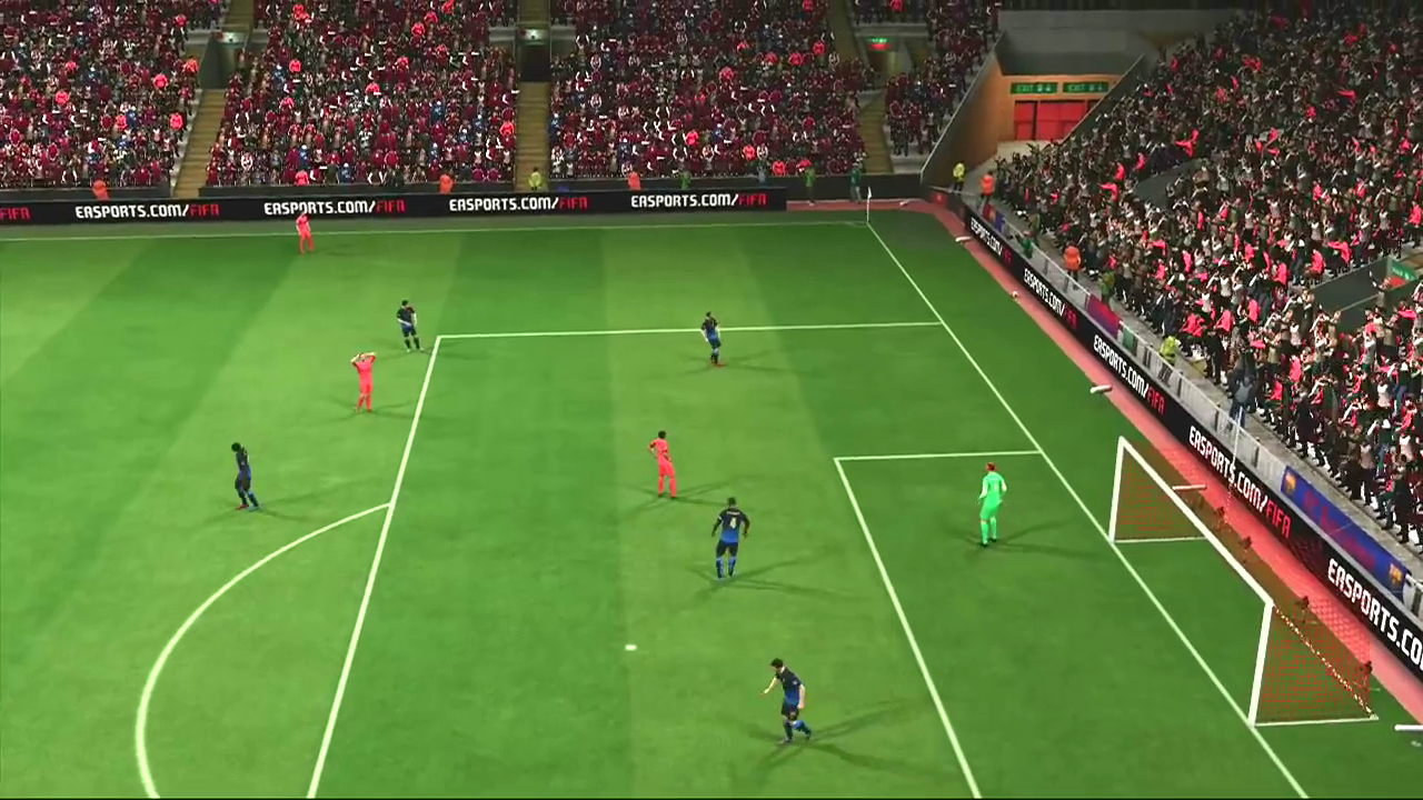 FIFA 15 screenshot: realistic, three-quarter, no outlines, realistic lighting (environment, combat)