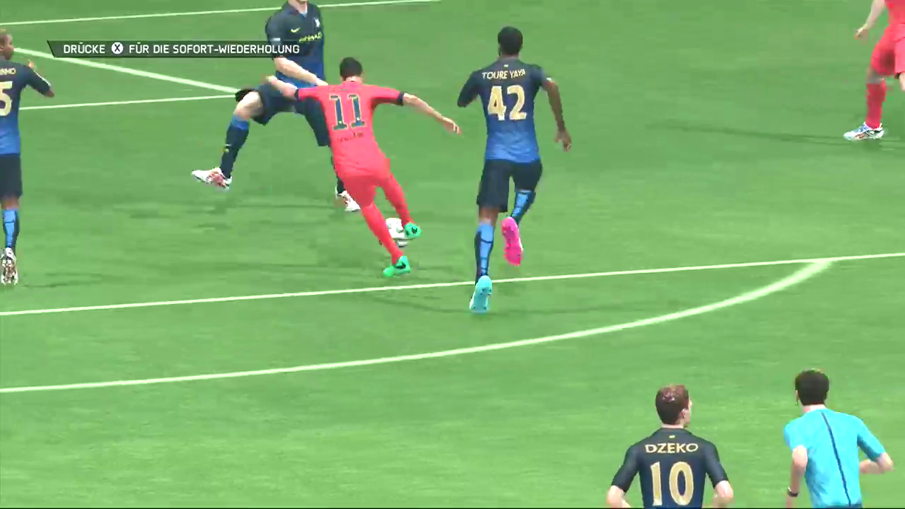 FIFA 15 screenshot: realistic, three-quarter, no outlines, realistic lighting (environment, character, combat)