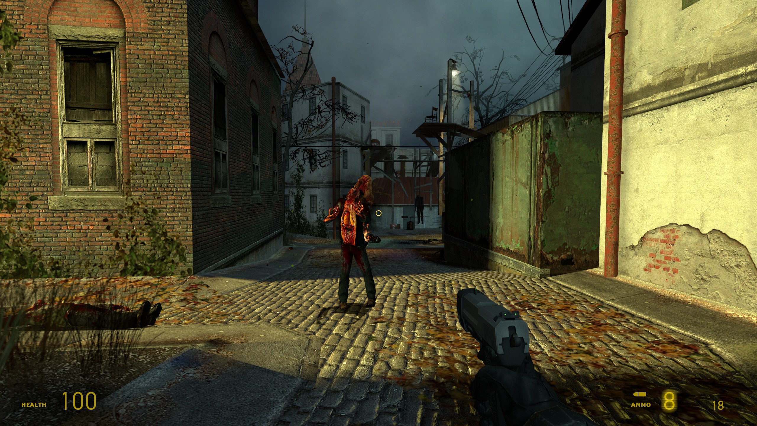 Half-Life 2 screenshot: realistic, first-person, no outlines, baked lighting (environment, combat)