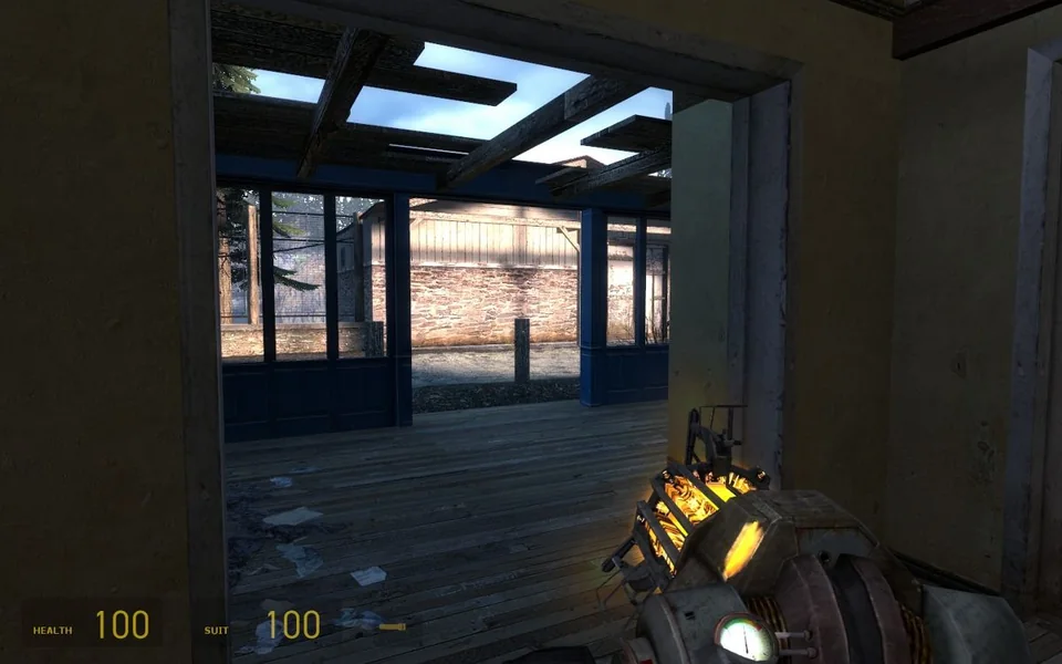 Half-Life 2: Episode Two screenshot: realistic, first-person, no outlines, soft gradient (environment)