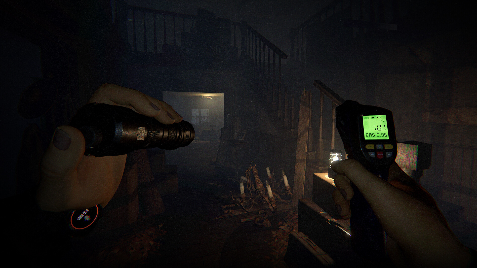 Phasmophobia screenshot: realistic, first-person, no outlines, realistic lighting (environment)