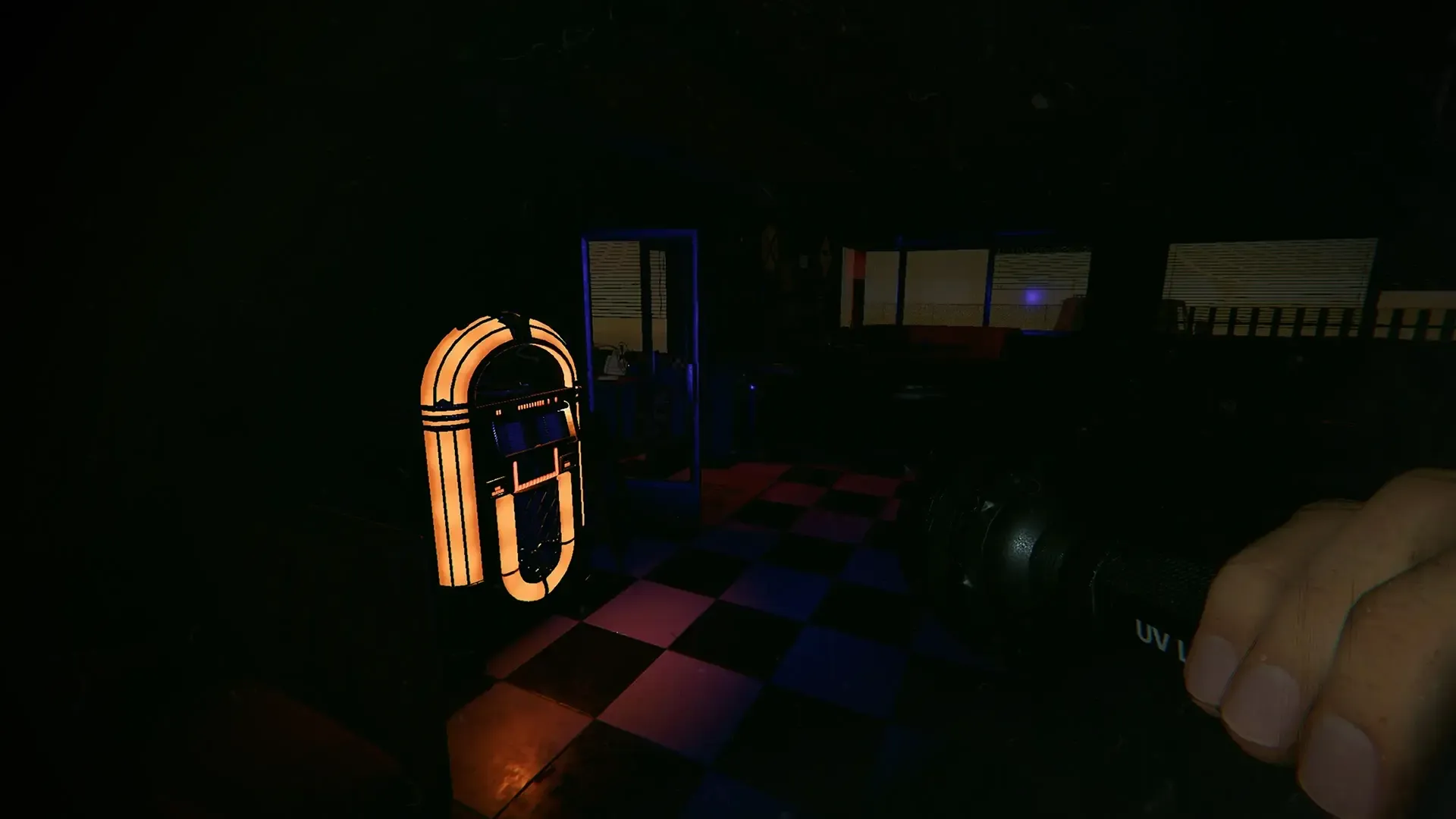 Phasmophobia screenshot: realistic, first-person, no outlines, realistic lighting (environment)