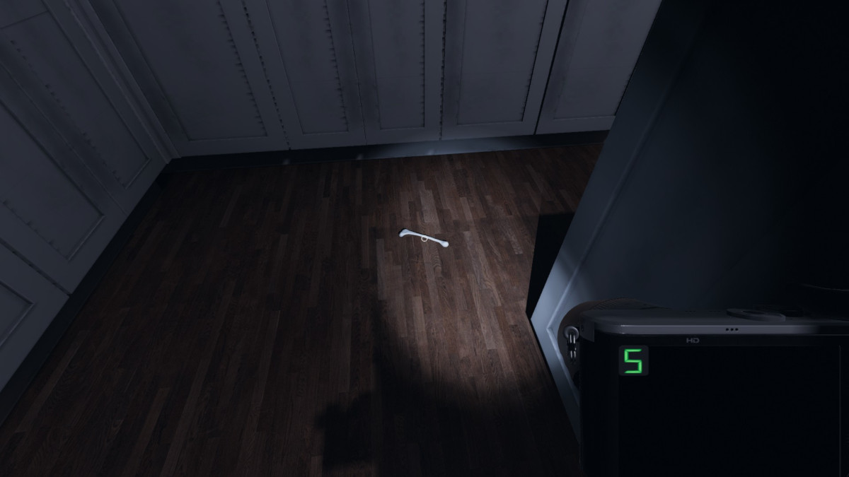 Phasmophobia screenshot: realistic, first-person, no outlines, realistic lighting (environment)