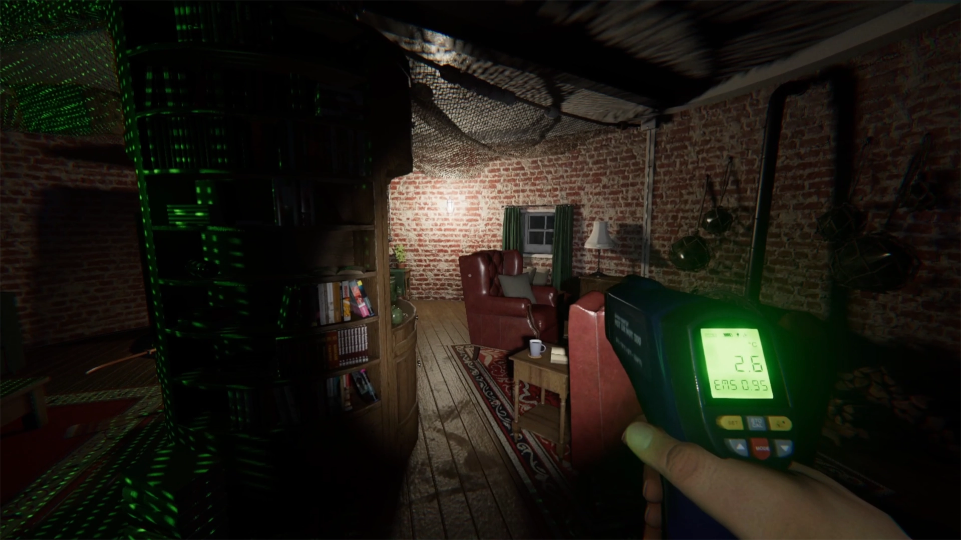 Phasmophobia screenshot: realistic, first-person, no outlines, realistic lighting (environment)