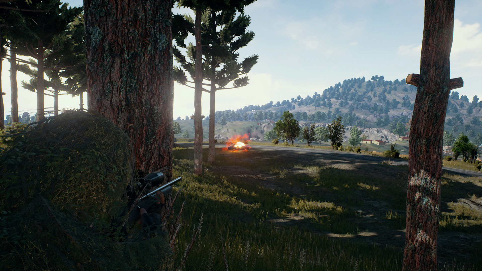 PUBG: BATTLEGROUNDS screenshot: realistic, third-person, first-person, no outlines, realistic lighting (environment, character)