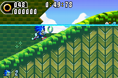 Sonic Advance 2 screenshot: pixel art, side-scrolling, colored outlines, dithered shading (environment, character)