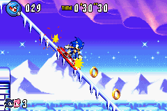 Sonic Advance 3 screenshot: pixel art, side-scrolling, black outlines, dithered shading (environment, character, combat)