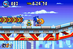 Sonic Advance 3 screenshot: pixel art, side-scrolling, black outlines, dithered shading (environment, character)